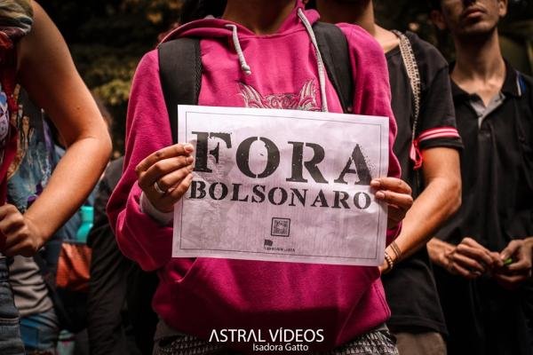 Fora%20Bolsonaro%20placa_0.jpg